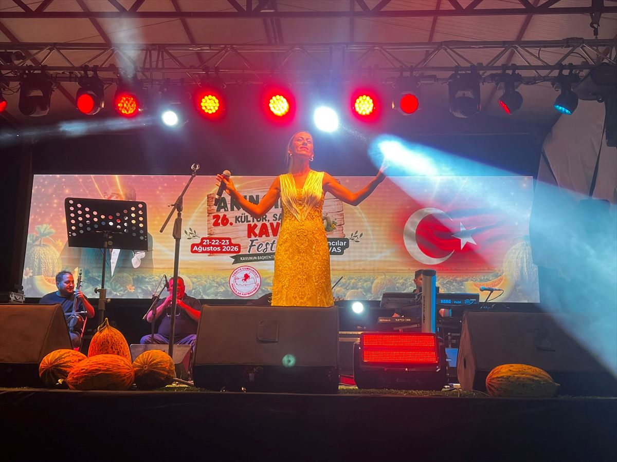 Akıncılar'da Kavun Festivali Coşkuyla Başladı