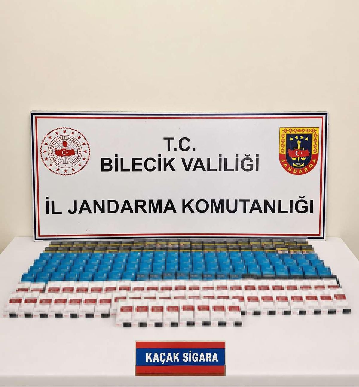 Bilecik'te kaçak sigara operasyonu: 4 bin 20 adet ele geçirildi