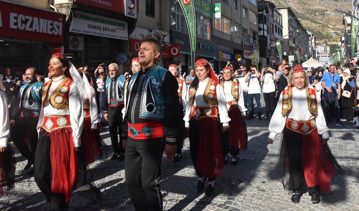 Gümüşhane'de 29. Uluslararası Kültür, Sanat ve Tanıtım Günleri devam ediyor