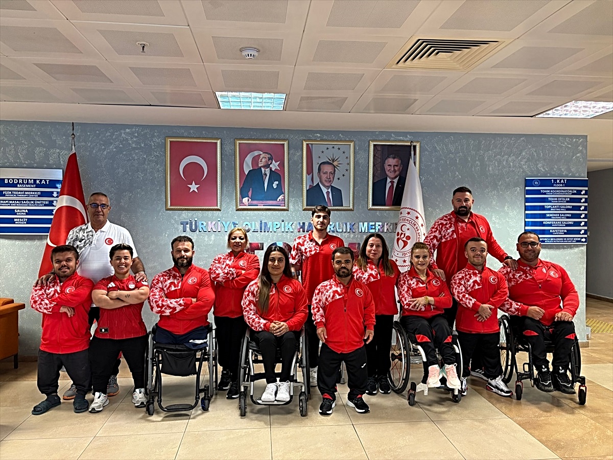 Milli Para Halterciler Mısır'da Madalya İçin Mücadele Edecek