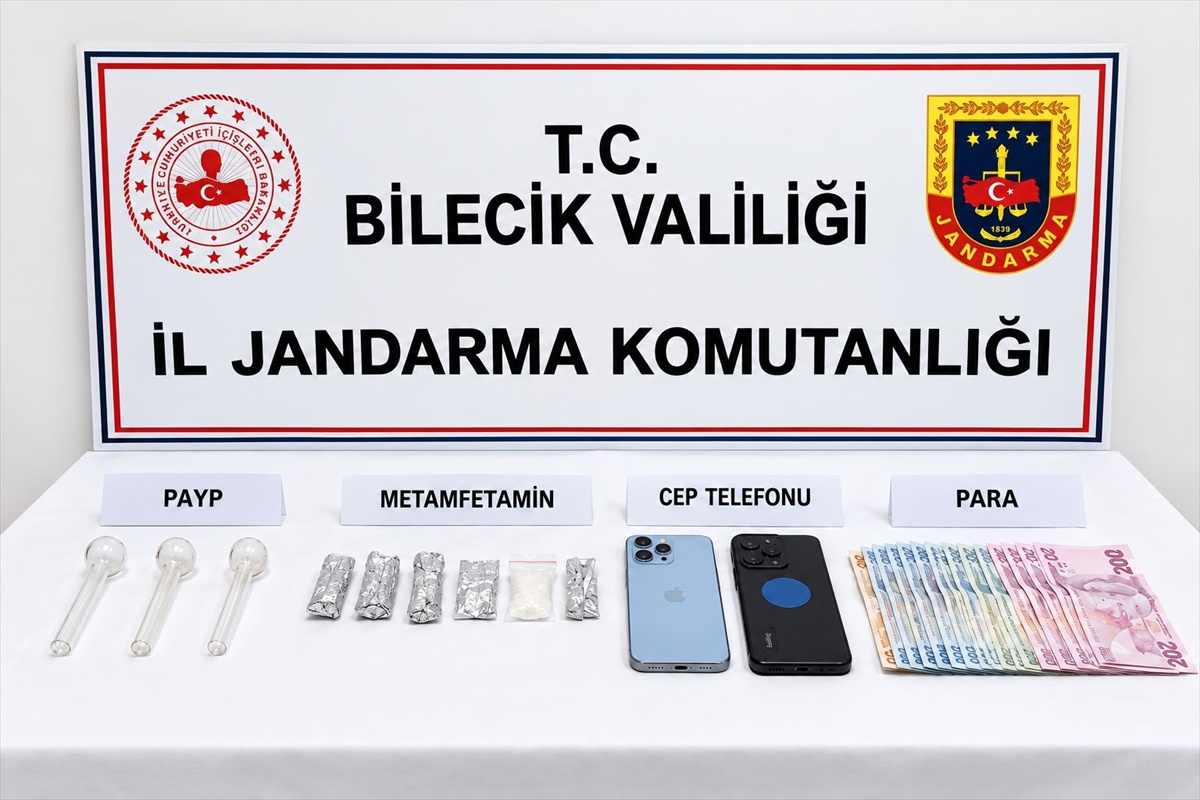 Jandarma, Bilecik Osmaneli'de uyuşturucu operasyonunda 3 şüpheliyi gözaltına aldı